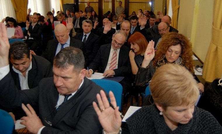VID_1889_1359619135.JPG Foto: 057info