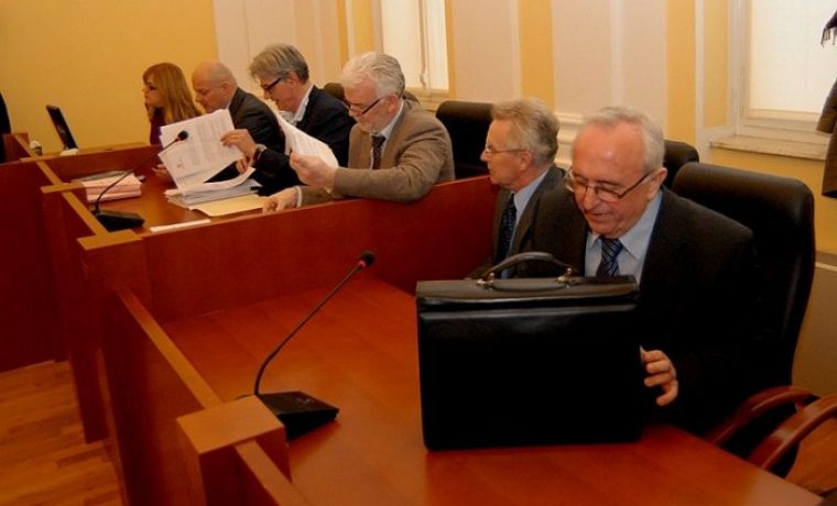 VID_2076_1359622257.JPG Foto: 057info