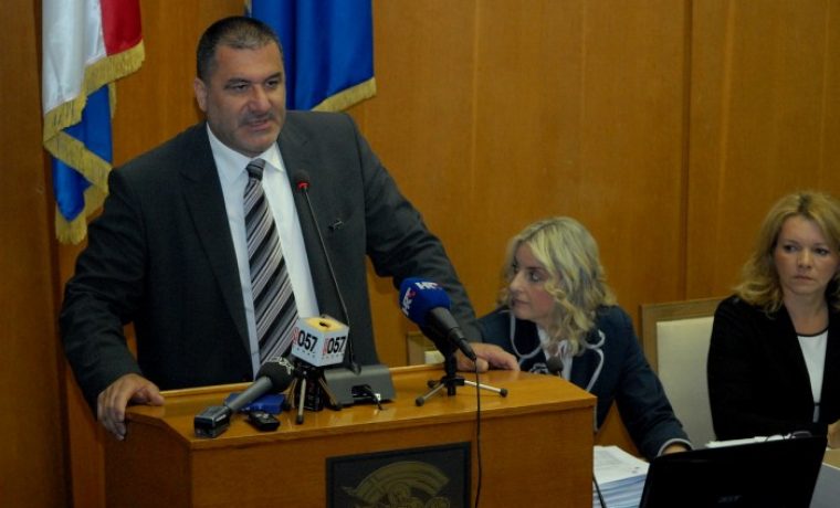 VID_2921_1429260140.JPG Foto: 057 info