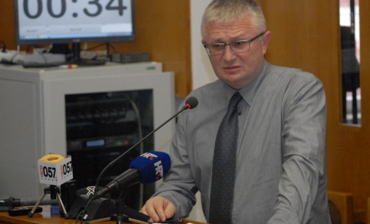 VID_2931_1429260237.JPG Foto: 057 info