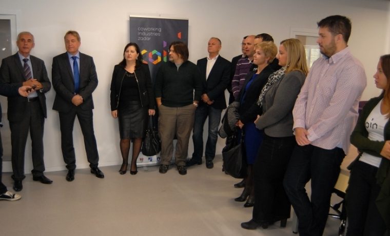 VID_4787.JPG Foto: 057 info