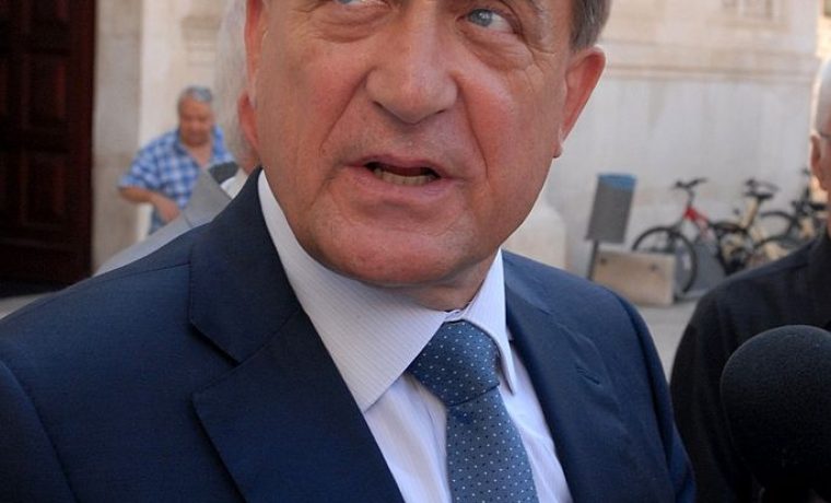 VID_5018_1371888520.JPG Foto: 057 info