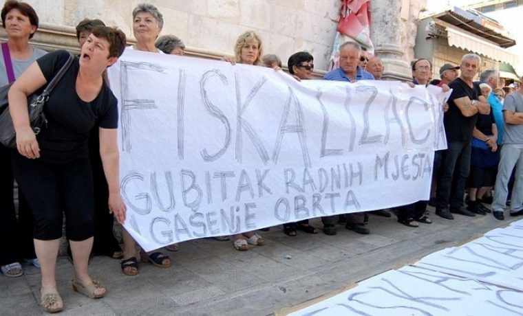 VID_6223.JPG Foto: 057 info