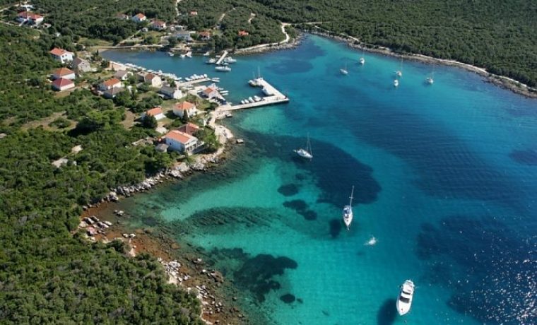 ZAPUNTEL_Molat_Zadar_Archipelago_7678_1380890328_1614159661.jpg Foto: ŽLU