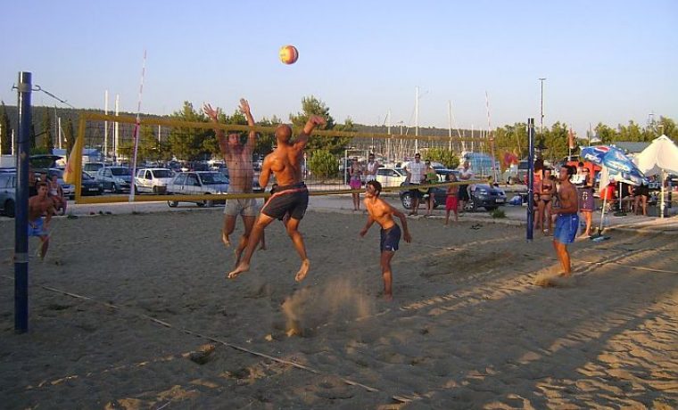 ZA_SIKU_1343712858.jpg ZA_SIKU_1343712858.jpg