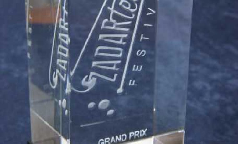 ZadarteenGRAND_PRIX_3_1208785235.jpg ZadarteenGRAND_PRIX_3_1208785235.jpg