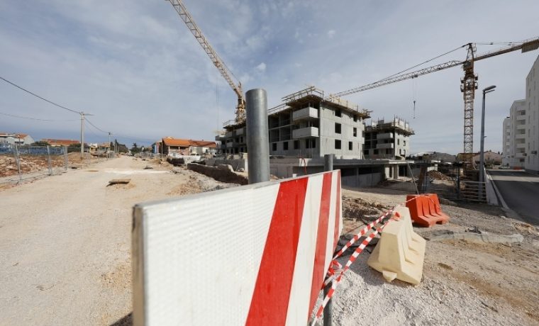 Zadnji_33.JPG Foto: 057 info