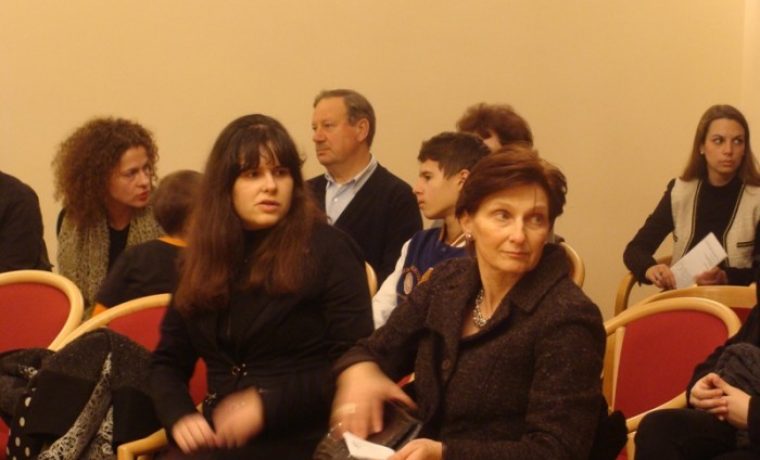 ana_lovrin_1358250626.JPG ana_lovrin_1358250626.JPG