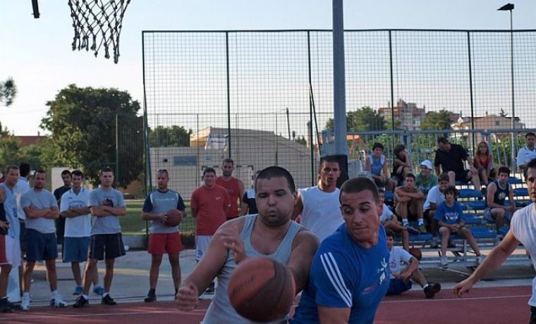 arbanasi_basket_22_(Large)_1281717093.jpg Foto: Mladež HDZ-a