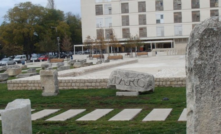 arheo__forum_1321959043.JPG arheo__forum_1321959043.JPG
