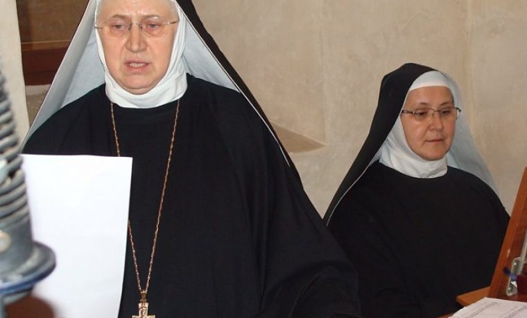_asna_majka_1326623435.JPG _asna_majka_1326623435.JPG