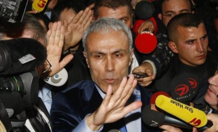 atentator_papu_ali_agca_trazi_politicki_azil_hrvatskoj_slika_108295_1264322152.jpg Foto: Večernji list