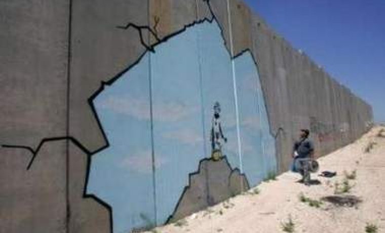 banksy_081005_1213515663.jpg