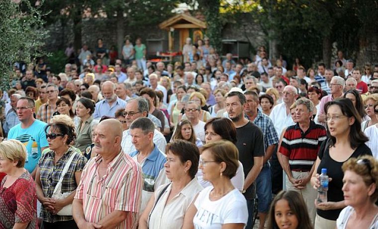 belafuza_vela_gospa_150811_06_1313474593.JPG