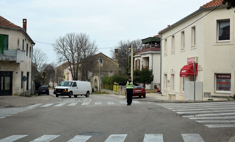 benkovac_policija_1551957316.jpg Foto: 057info (L. P.)