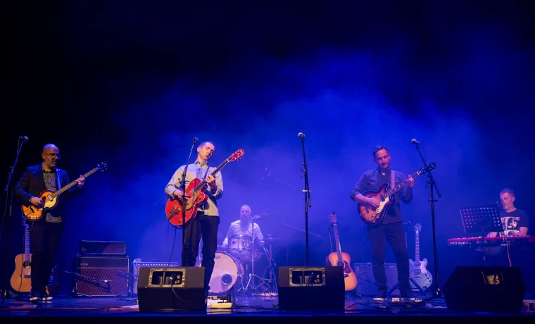 betles revival band
