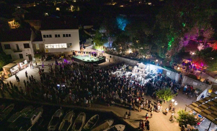 Foto: Naši školji