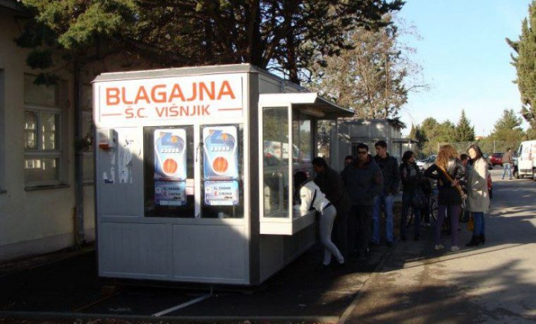 blagajna_1230899473.jpg Foto: foto arhiva