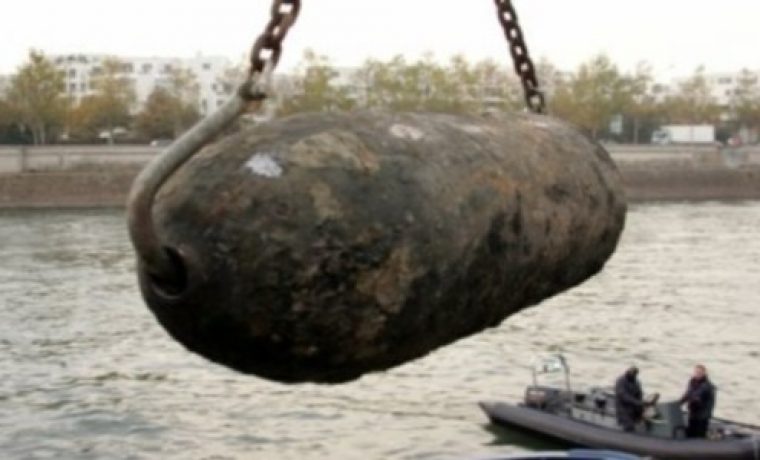 bomba__japan_1351598935.jpg