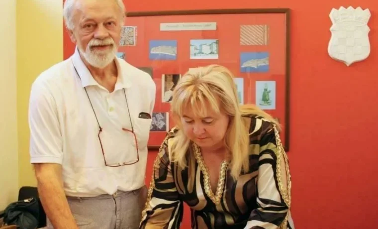 borelli,peroš, zbirka