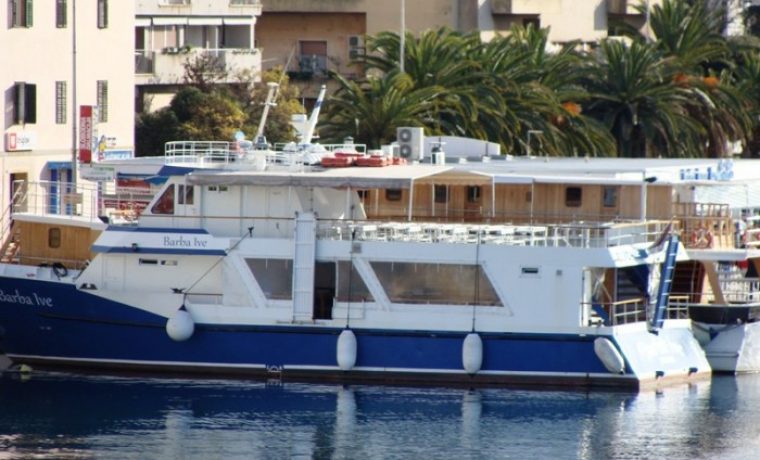 brodovi__luka_1325073669.JPG brodovi__luka_1325073669.JPG