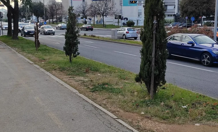 bulevar, nogostup1