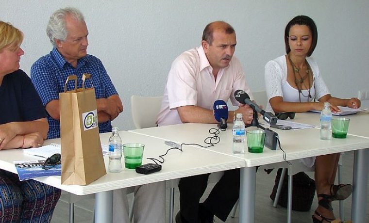 bure_konferencija3_1309261072.jpg bure_konferencija3_1309261072.jpg