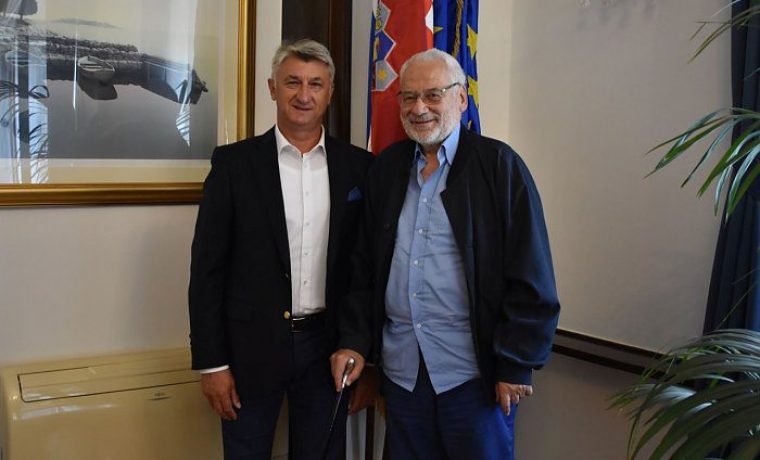 busek_1536076535.jpg busek_1536076535.jpg