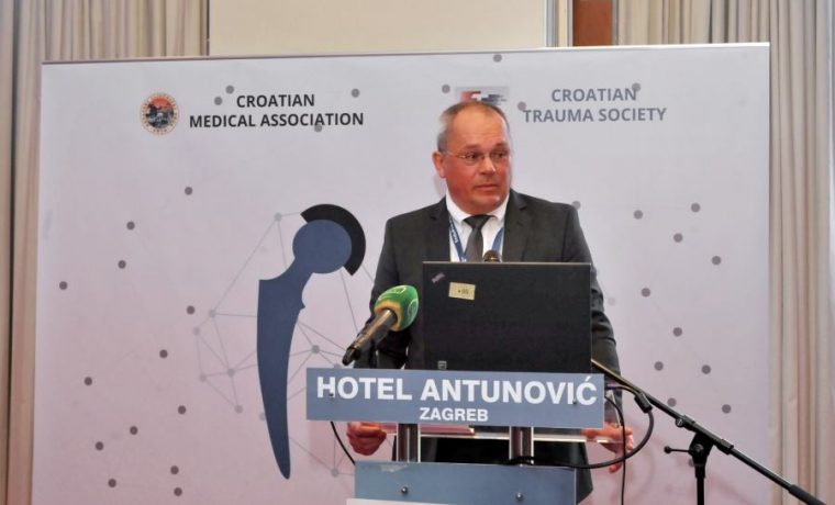 cicvarić ????????????????????????????????????