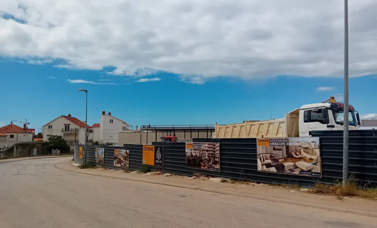 crvene kuće, stanovi, filisu