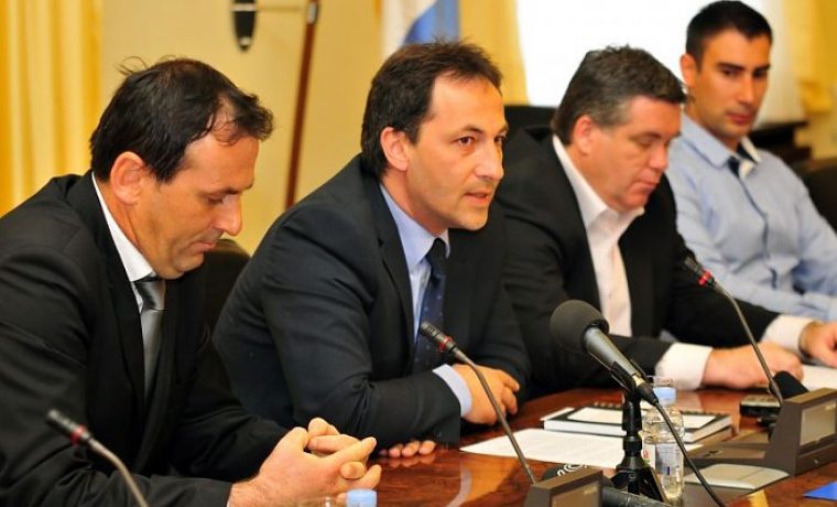 dani_maslina_1334159342.jpg