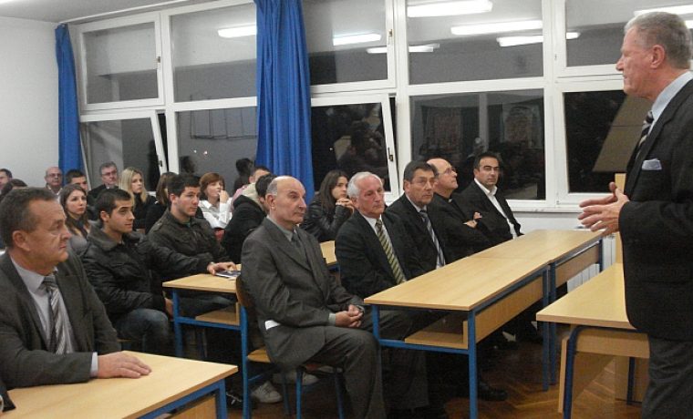 dekan_skledar_1320909248.jpg