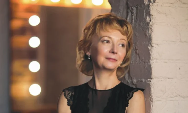 denisova PR foto