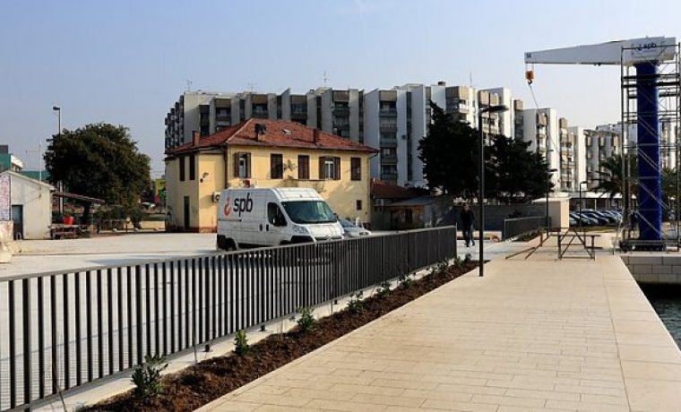 dizalica_1453813592.jpg Foto: RZD