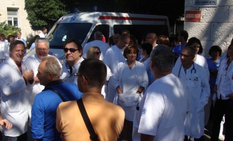 doktori__duki__1382006586.JPG Foto: Arhiva 057info