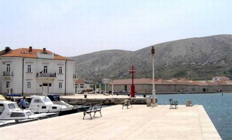 dom_zdravlja_pag_1207739131.jpg