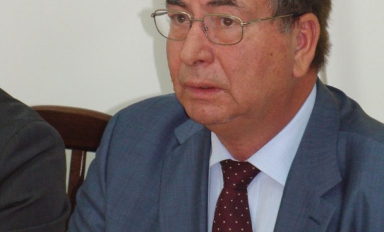 dra_en_budi_a_1319622602.JPG