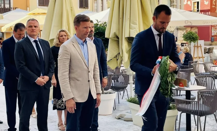 erlić, vijenac erlić, vijenac