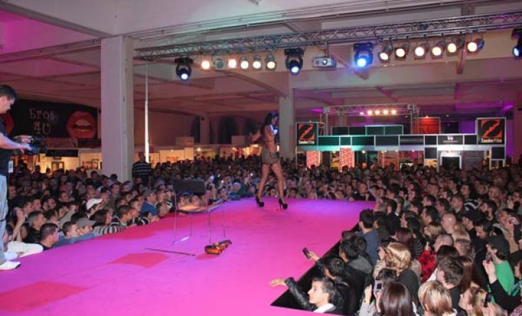 eros4u1_1322637155.jpg eros4u1_1322637155.jpg