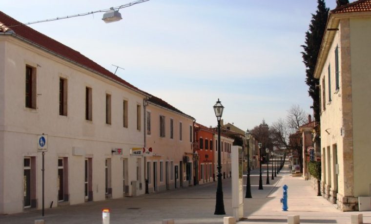 _etali_te__benkovac_1298401362.JPG