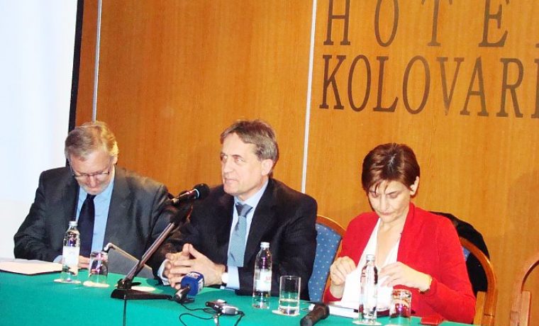eu_tribina_tri_1326397291.JPG Foto: 057info (I.Z.)