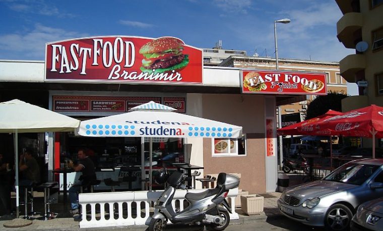 fast_food_stereo_1284306266.JPG