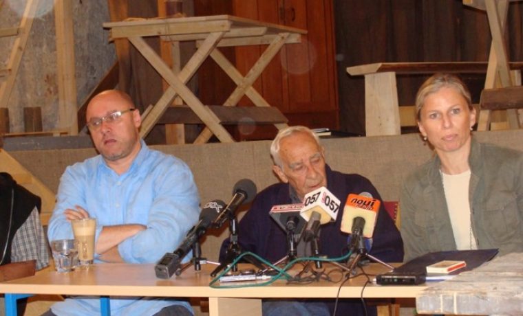 feren_ina__kvrgi__1285062471.JPG