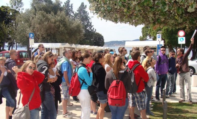 francuzi__turisti_1302864950.JPG