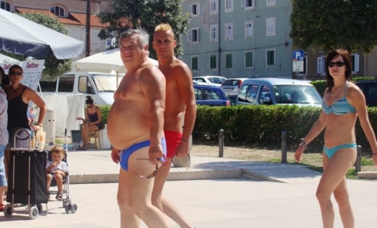goli_turisti_1282043877.JPG goli_turisti_1282043877.JPG