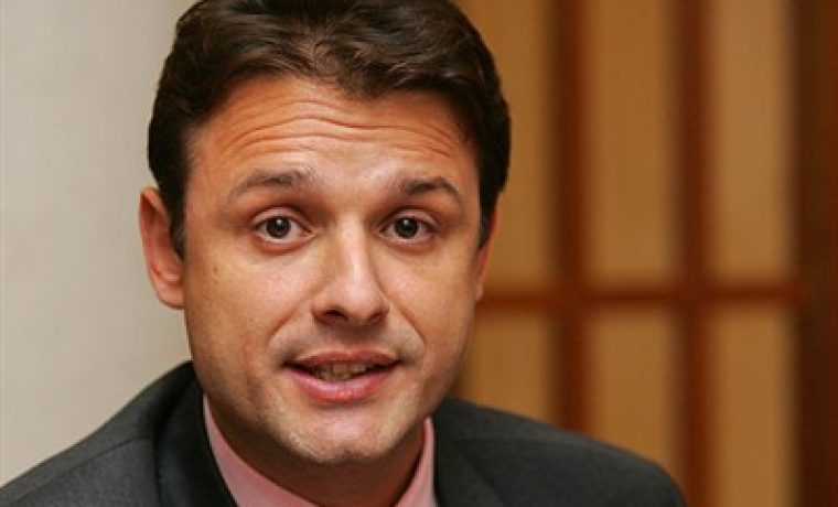 gordan_jadrankovic_01_1348058207.jpg gordan_jadrankovic_01_1348058207.jpg
