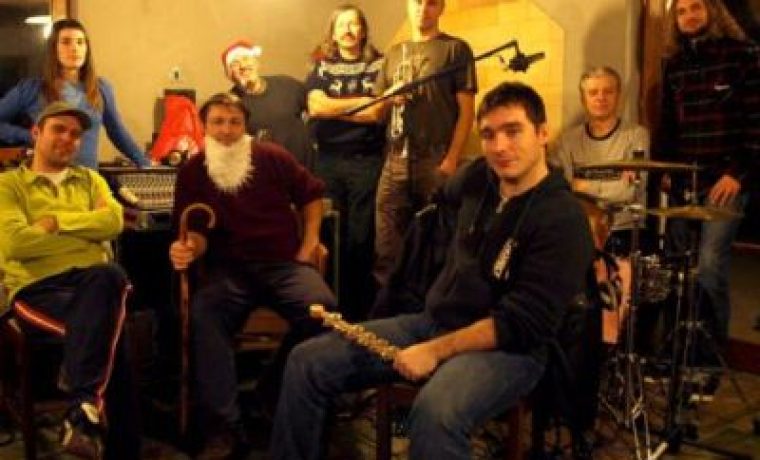 gustafi_bozicna_1292951027.jpg