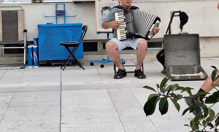 harmonikaš, arheološki harmonikaš, arheološki