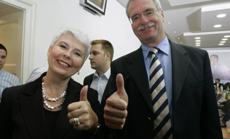 hebrangjaca_1249968374.jpg