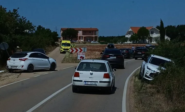 hitna, prometna